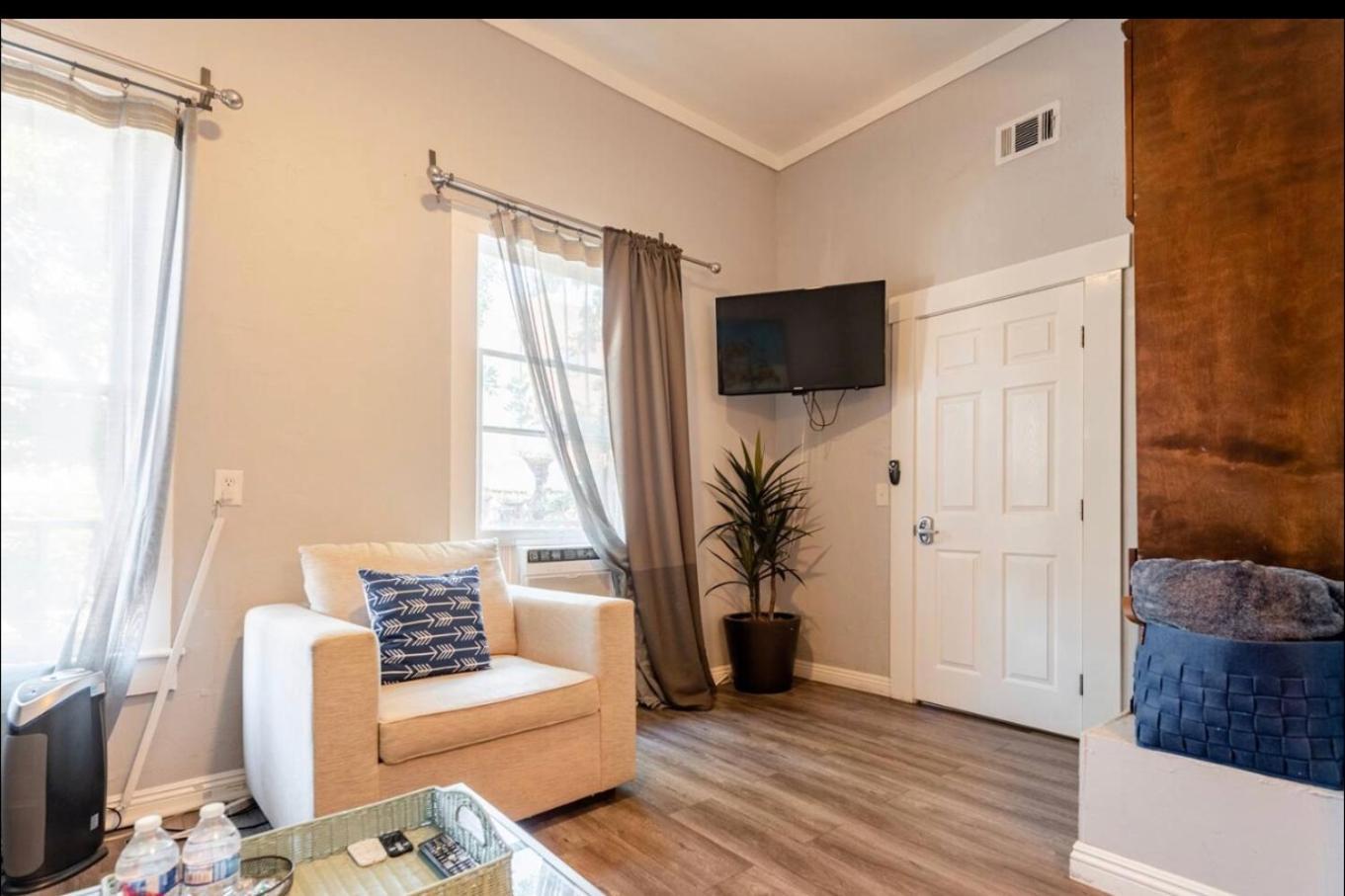 1bdrm Gaslamp Conv Cntr - W Parking & 3 Beds #5 Hotel